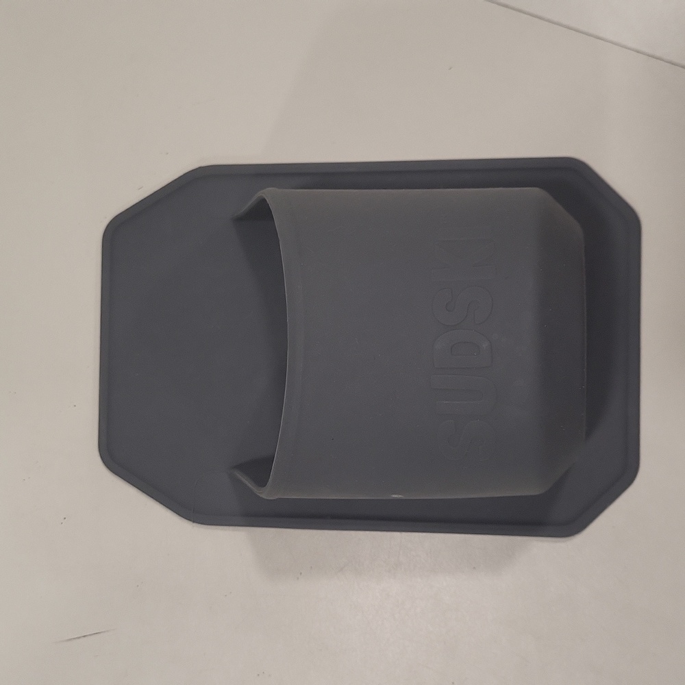 Sudski shower beer holder